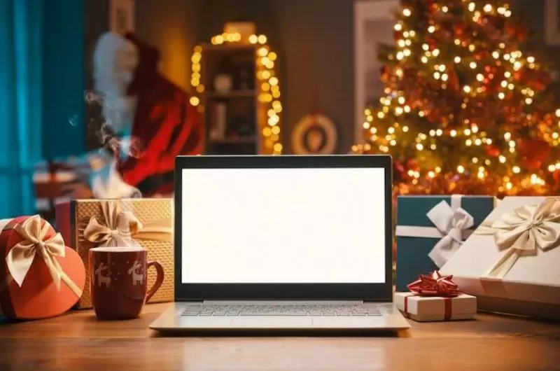 Comment bien communiquer pour les fêtes de fin d'année ?